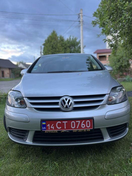 Wolkswagen plus 1.6 FSI
