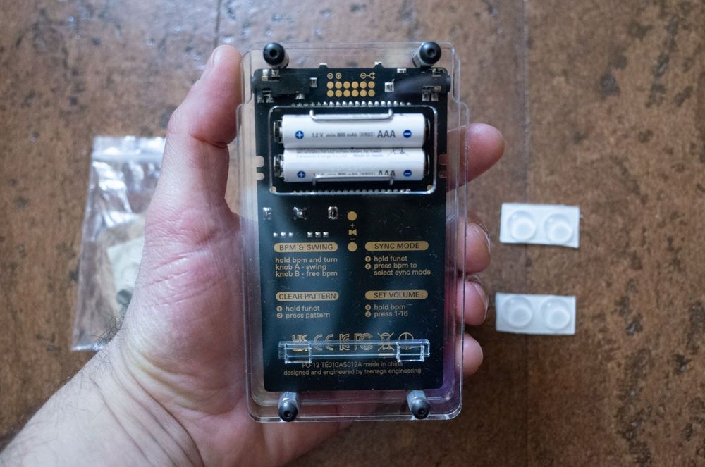 Teenage Engineering Pocket Operator PO-12 rhythm + Dich Studio case + garantia