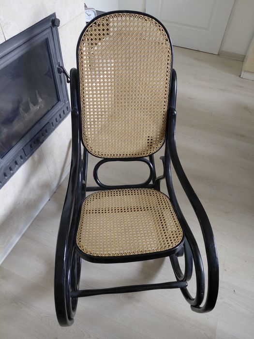 Vintage piękny Bujany fotel PRL Paged