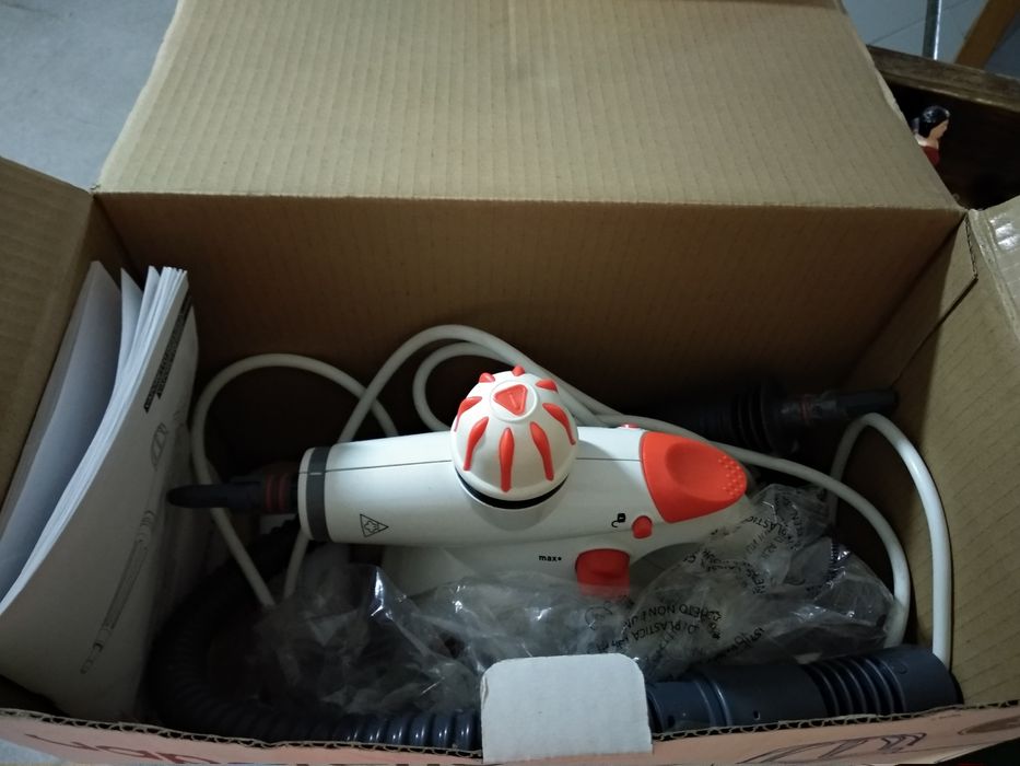 Vendo vaporetto novo.