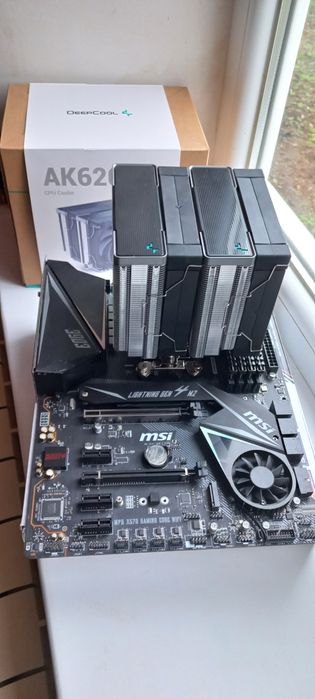 S AM4 Msi X570  Wi-Fi , Ryzen 7 5700X  8/16, Corsair 32GB. DeepCool Ak