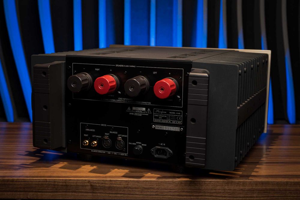 Accuphase A-65 stereofoniczna końcówka mocy w klasie A wzmacniacz