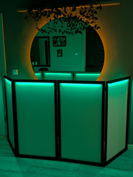 Діджей-фасад (Ширма) з LED-підсвіткою — Професійне оформлення вашого івенту звукач  будка