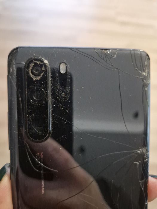 Telefon huwaei p30 PRO