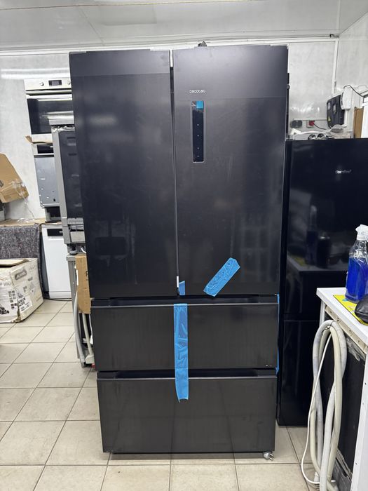 холодильник Cecotec Total NoFrost
