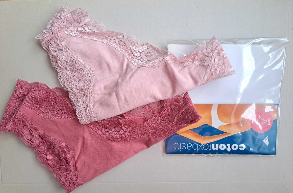 2 pary stringi bawełniane na lato, z koronką, różowe, 34 / 36 nowe