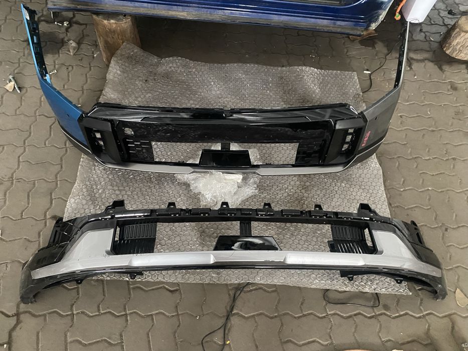 Бампер губа Kia EV9 Gt line land light wind передні передня