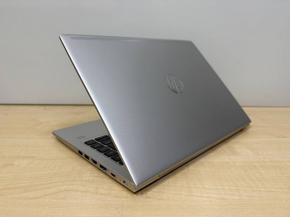 Надійний та гарний  ноутбук HP445 G6