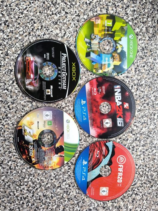 Conjunto de 3 jogos PlayStation 3+5 cds danificados