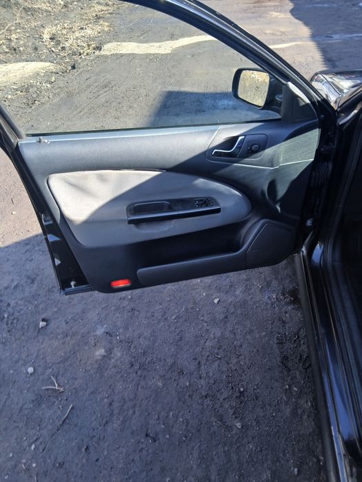 Шкода Октавія тур 1.6 газ.бенз