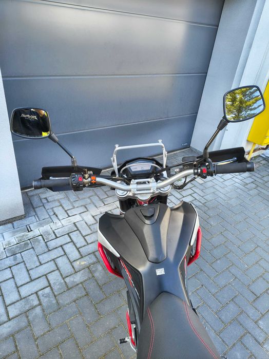 Motocykl SWM Superdual T 650, salon PL 2024