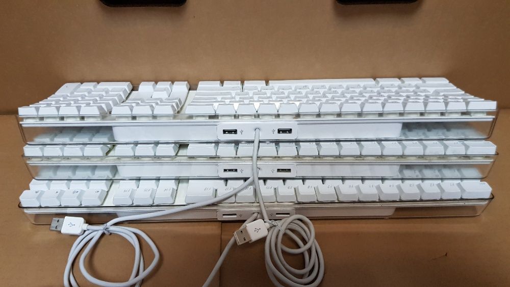 Клавиатура Apple Pro Keyboard A1048 USB кирилиця, гарантія.