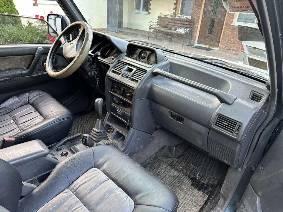 Mitsubishi Pajero 1993 дизель 2.5