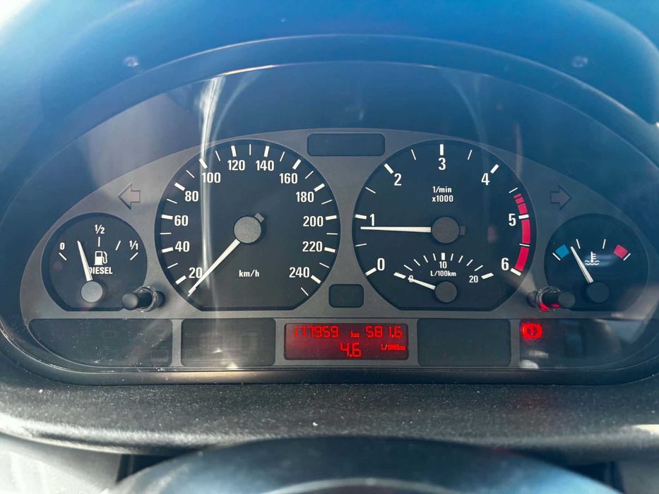 BMW E46 Compact — 177.000 km