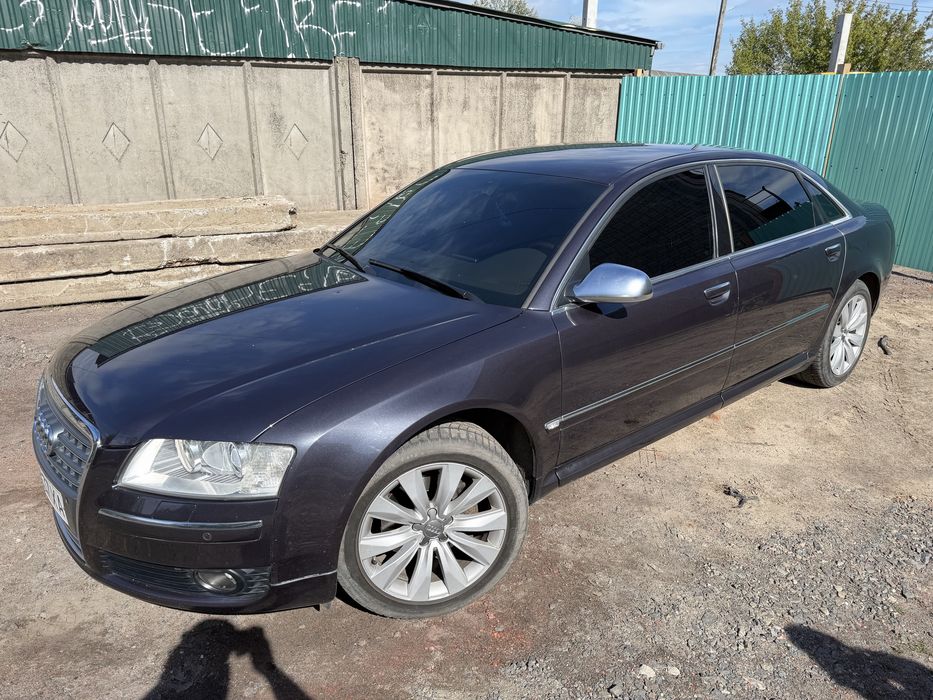 Audi A8 Long 3.0