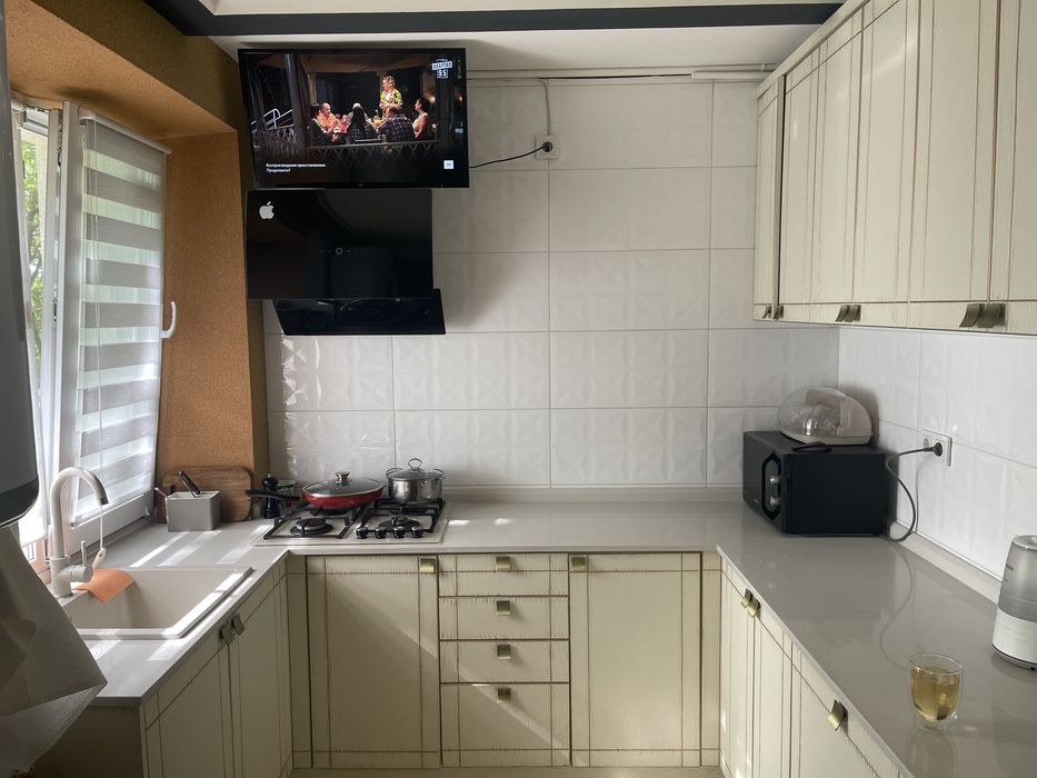 Квартира під салон чи магазин бізнес: 84 000 $ - Продаж квартир Умань ...