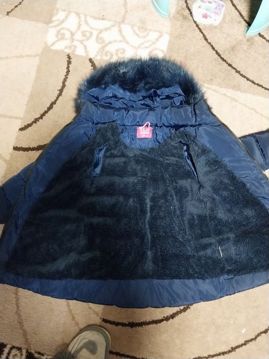 Продам зимову куртку 98-104( 110розмір)