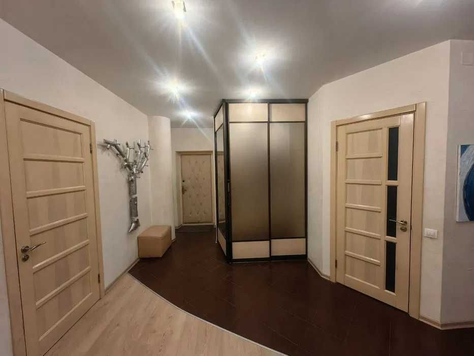 Продам  3к квартиру  115м2 , Левада, Аэрокосмический 43