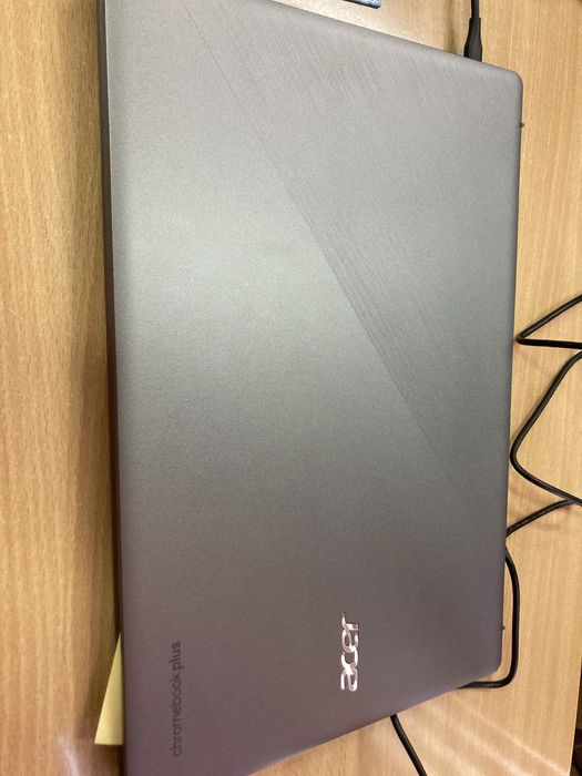 Acer Chromebook Plus 515 niemal jak nowy