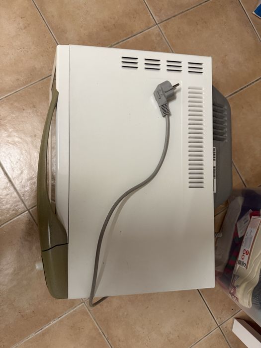 Microondas Whirlpool MOD. MT 228/WH