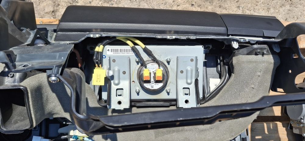 Безопасность Lexus is250