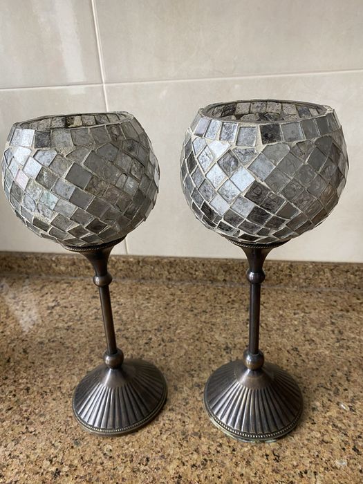 Jarra e castiçais muito bonitos e originais