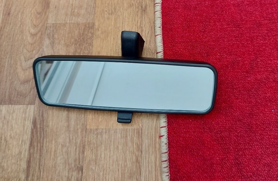 Дзеркало авто заднього виду