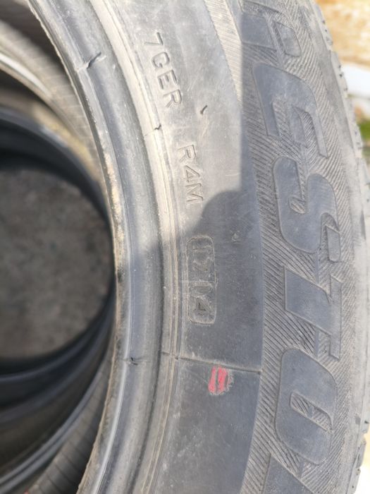 Bridgestone dueler h/p 215/60/17