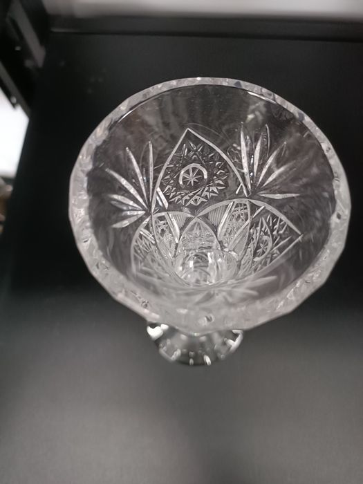 Ładny wazon kryształowy