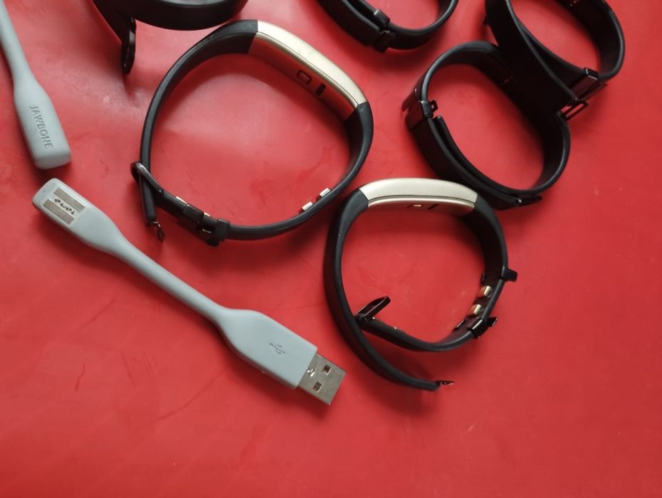 фитнес-браслеты Jawbone UP2 и Jawbone UP3