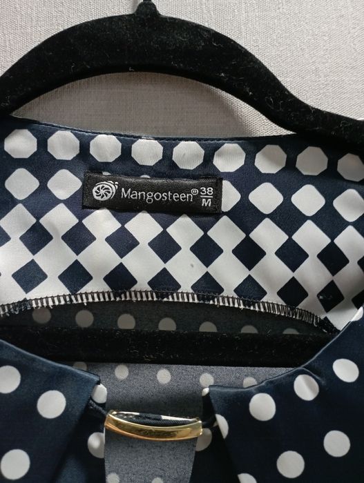 Атласна сукна в горошок