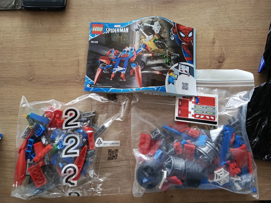 Lego 76148 pół otwarte