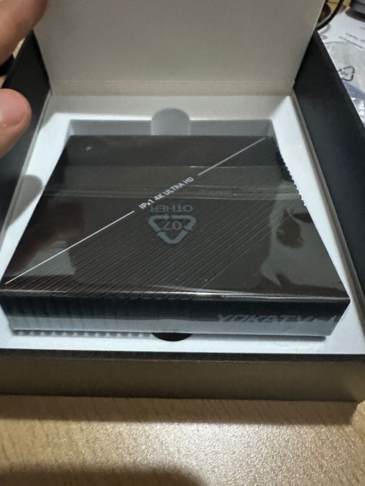 Yoka TV IPX1 - 4K UHD Streaming Android Box