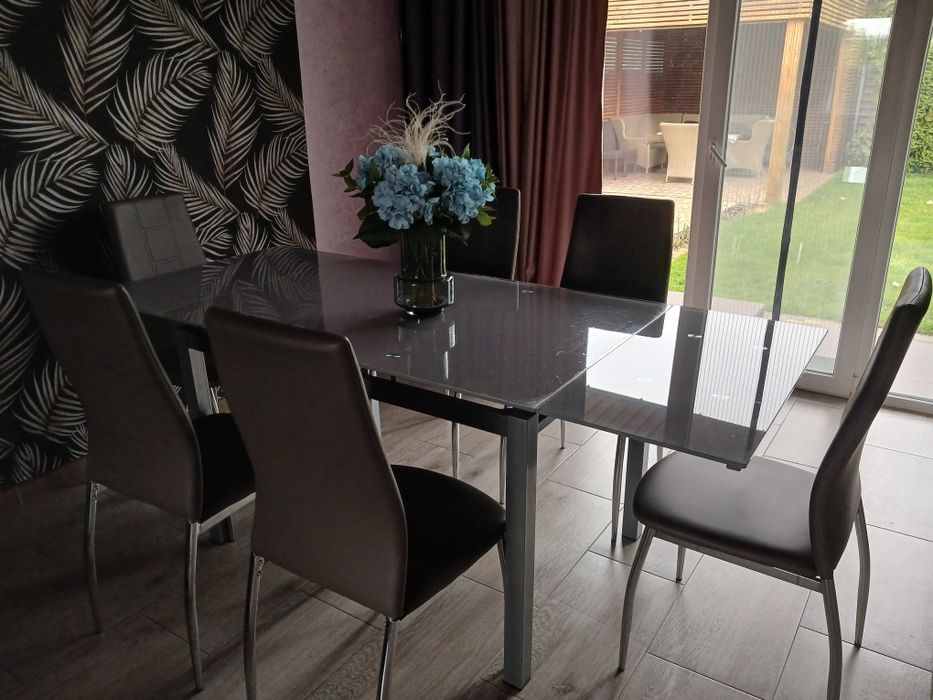 Кухонный стол +стулья