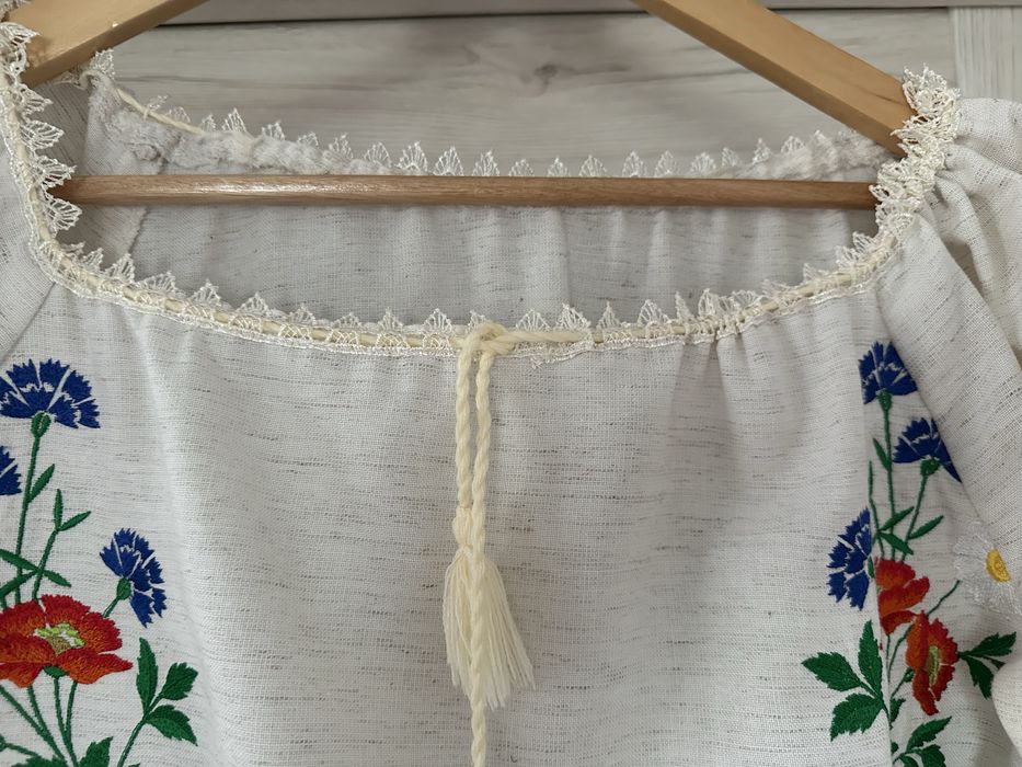 Вишиванка, вишите плаття