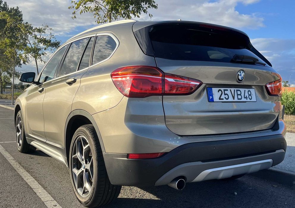BMW X1 16 d sDrive Line xLine foto 3