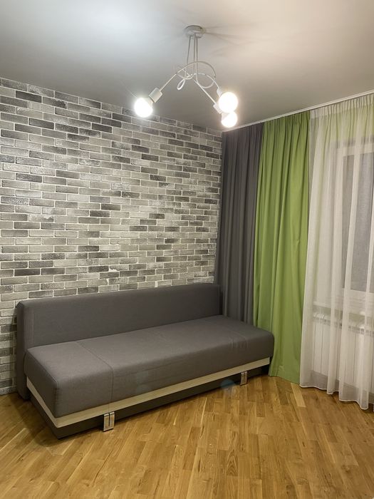 Оренда будинку з басейном . Метро Голосіівська . Голосіївський район .