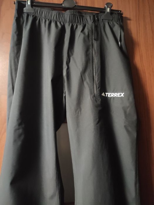 Spodnie dresowe Adidas