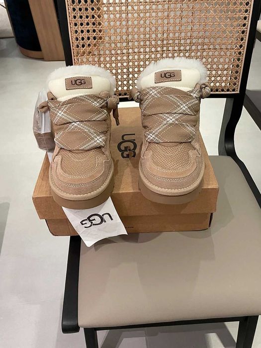 UGG Lowmel Sand R.39