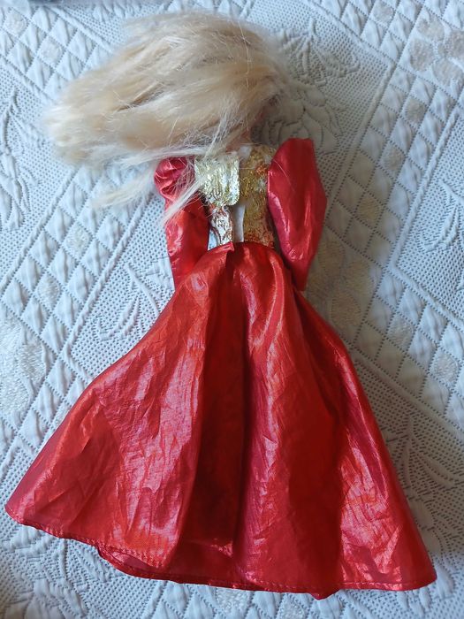 Vestido vermelho para Boneca