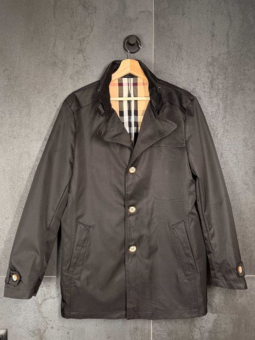 Krótki płaszcz  Burberry London XL – czarny