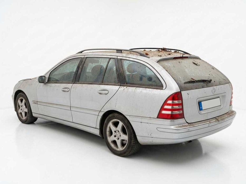 Mercedes C220 CDI Avantgarde 150 cv Automática – Sinistrada / para reparar ou peças... melhor oferta