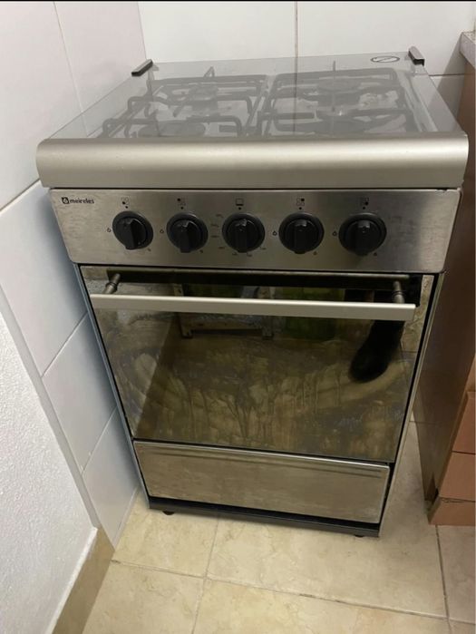 Fogão marca MEIRELES