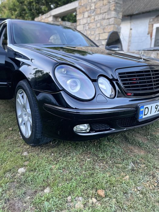 Мерседес 211 2.2 CDI