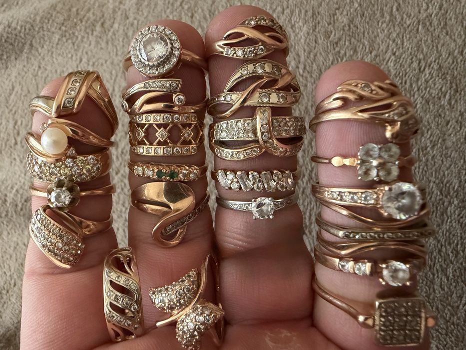 Золото бу..585.Кольцо..Обручальные новые