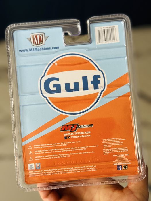 M2 Machines MiJo Exclusives 1960 VW Delivery Van GULF Volksvagen T2 T1
