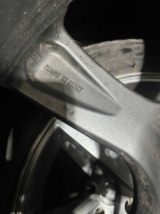 Легкосплавні диски R20 5*130 9J*20H ET45 Audi Q7