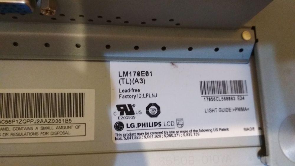 Продам б/у монітор LG L1717S