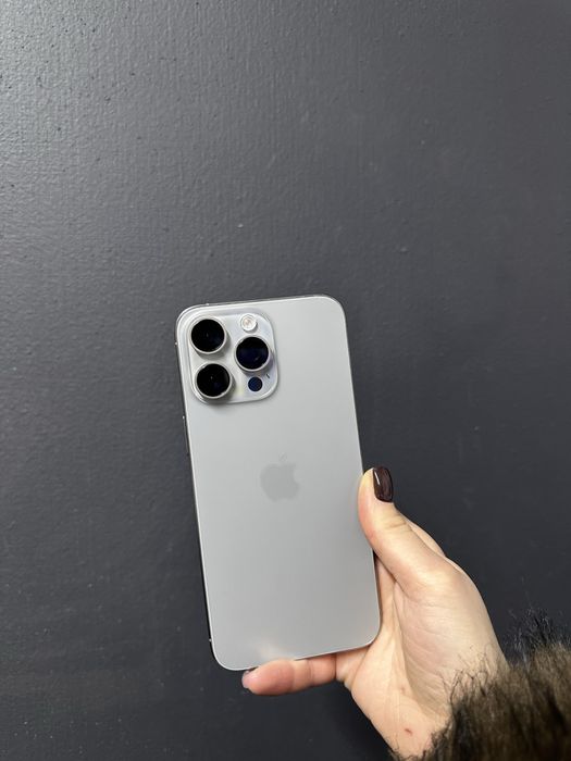 Iphone 15 pro max 256gb 98%