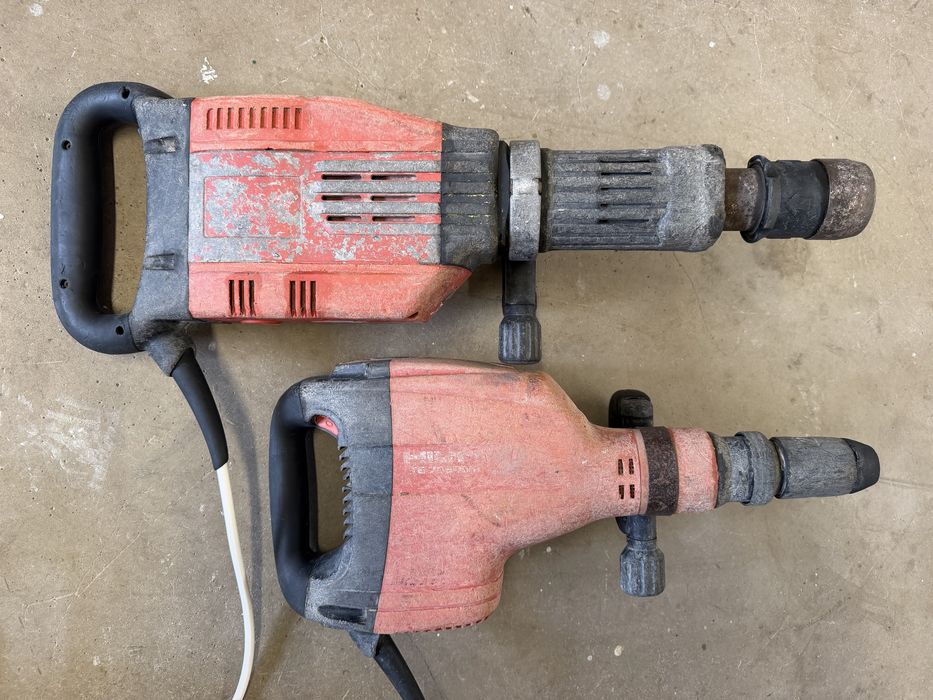 Відбійний молоток Hilti